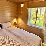 Σαλέ Eagle Bay - Waterfront Rorbu B *